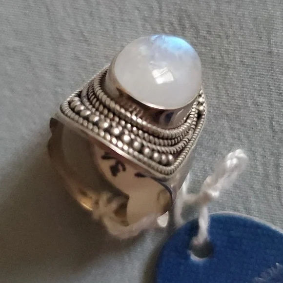 SG's Rainbow Moon Stone Ring made in India - Picture 2 of 16
